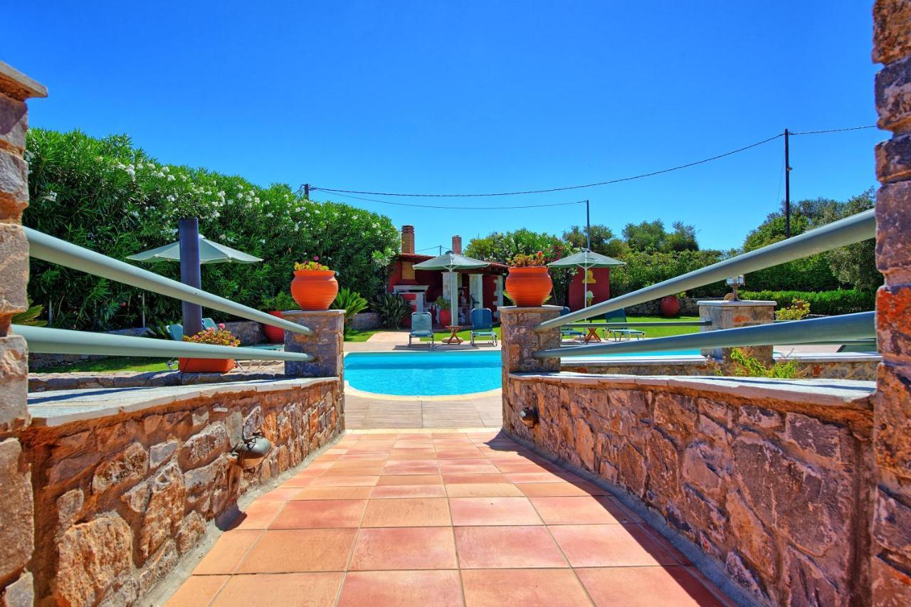 Villa Antina By Posarellivillas Litsardha ภายนอก รูปภาพ